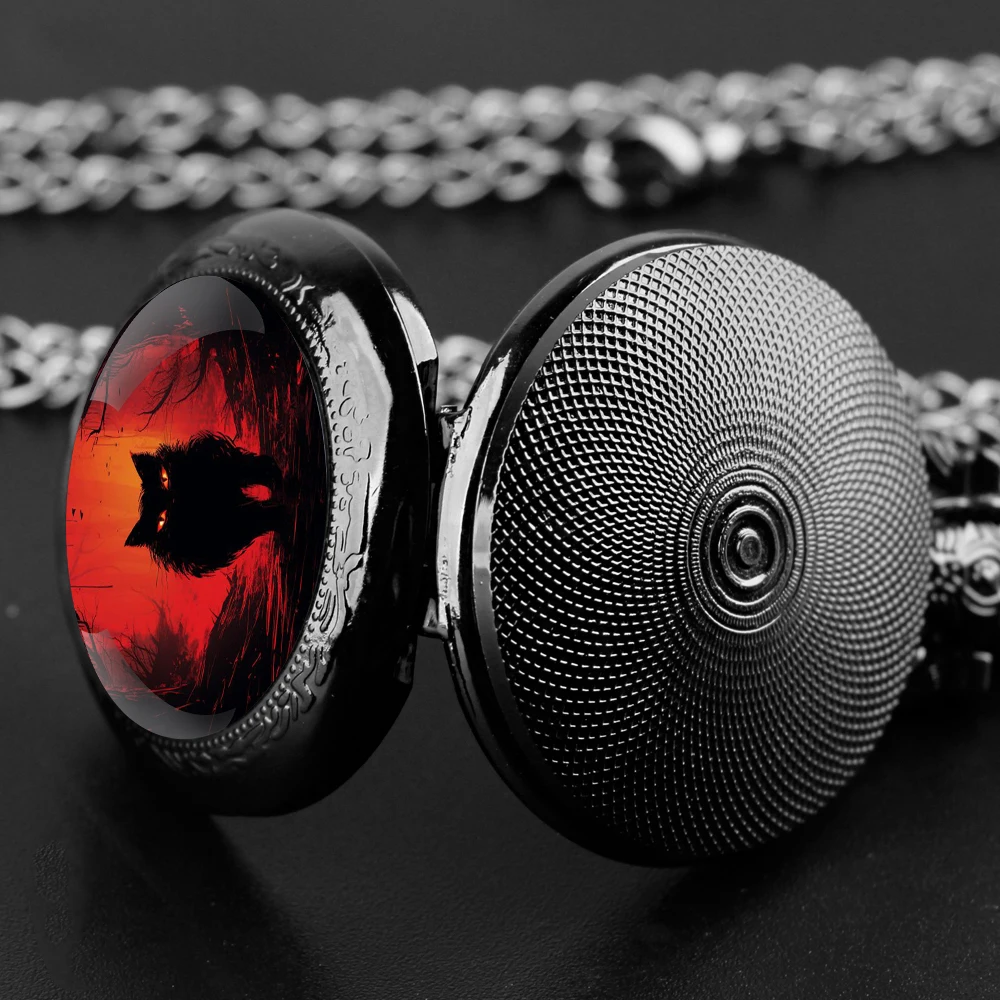 Orologio da tasca al quarzo nero con cupola in vetro Dark Cat con quadrante con numeri arabi e catena resistente, regalo retrò per uomini e donne