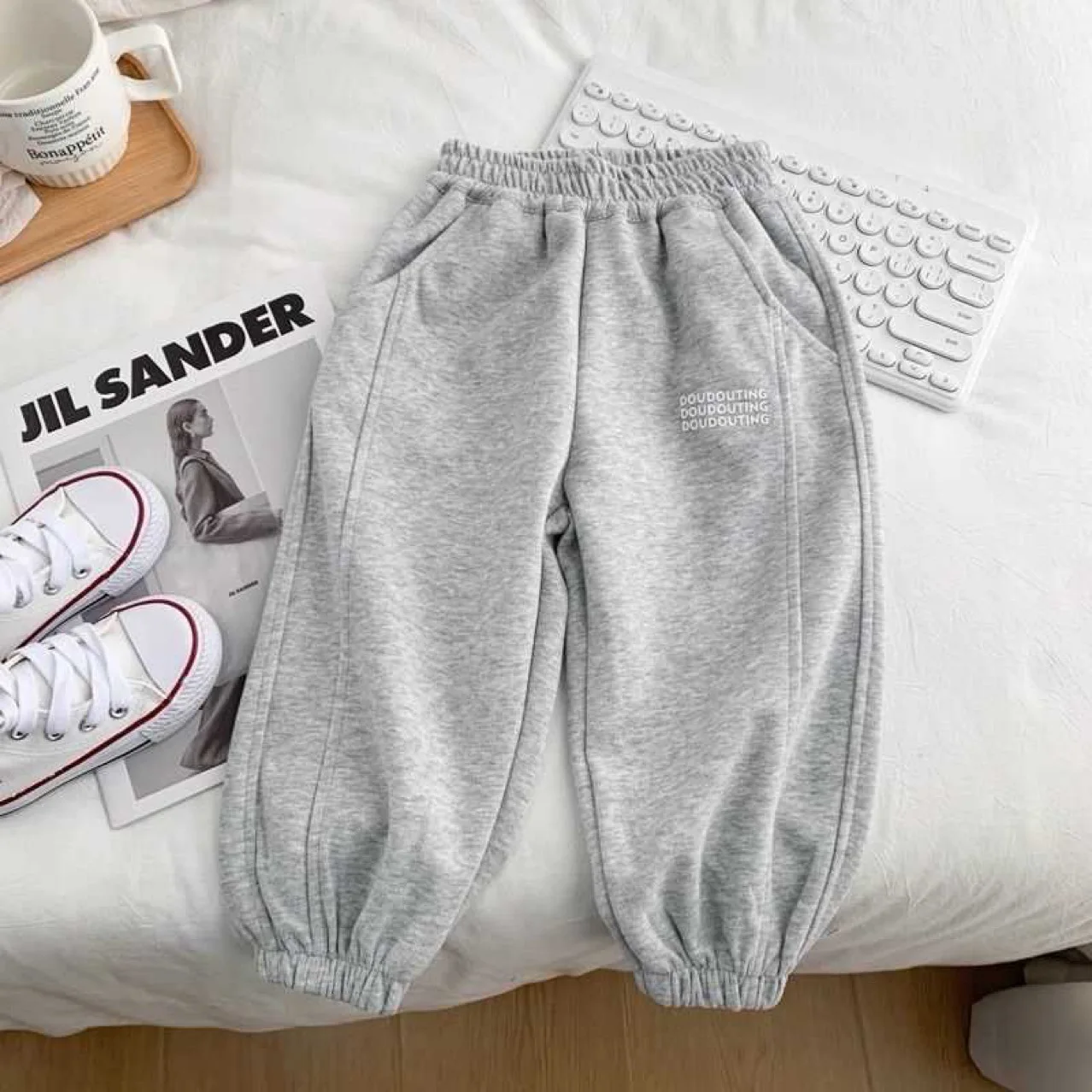 2026 Korea Kinder Mädchen Jungen Jogginghose Kinder Frühling Herbst Lange Hosen Sport Einfarbige Hosen 1-8 Jahre – Detail 5