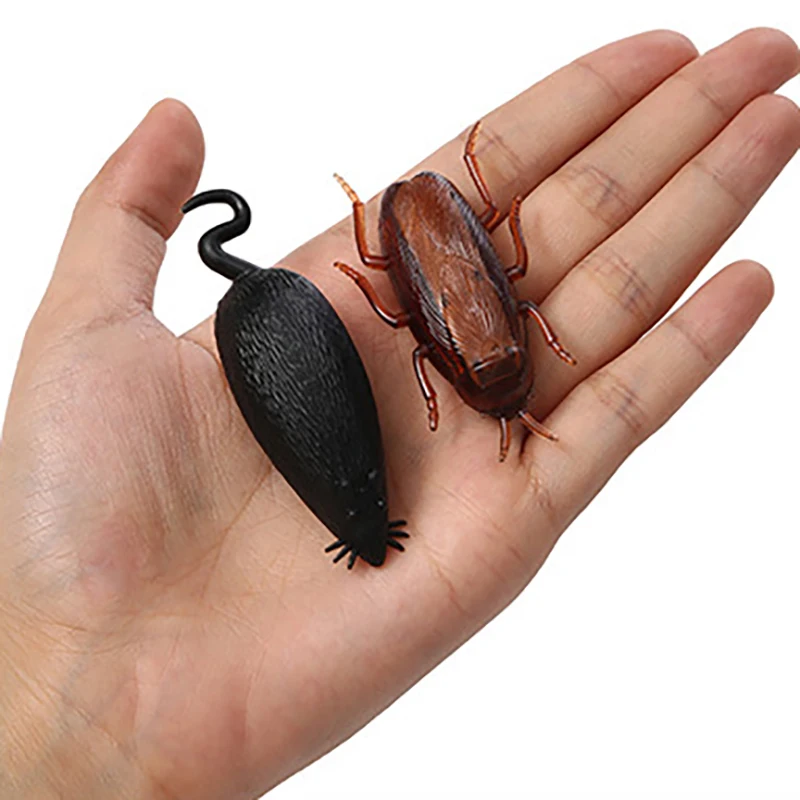 New Creative Funny Crawling Electronic Cockroach Rat Toy For Kids Novelty Gag Prank Toys Children\'s Halloween Spooky Toy Gifts