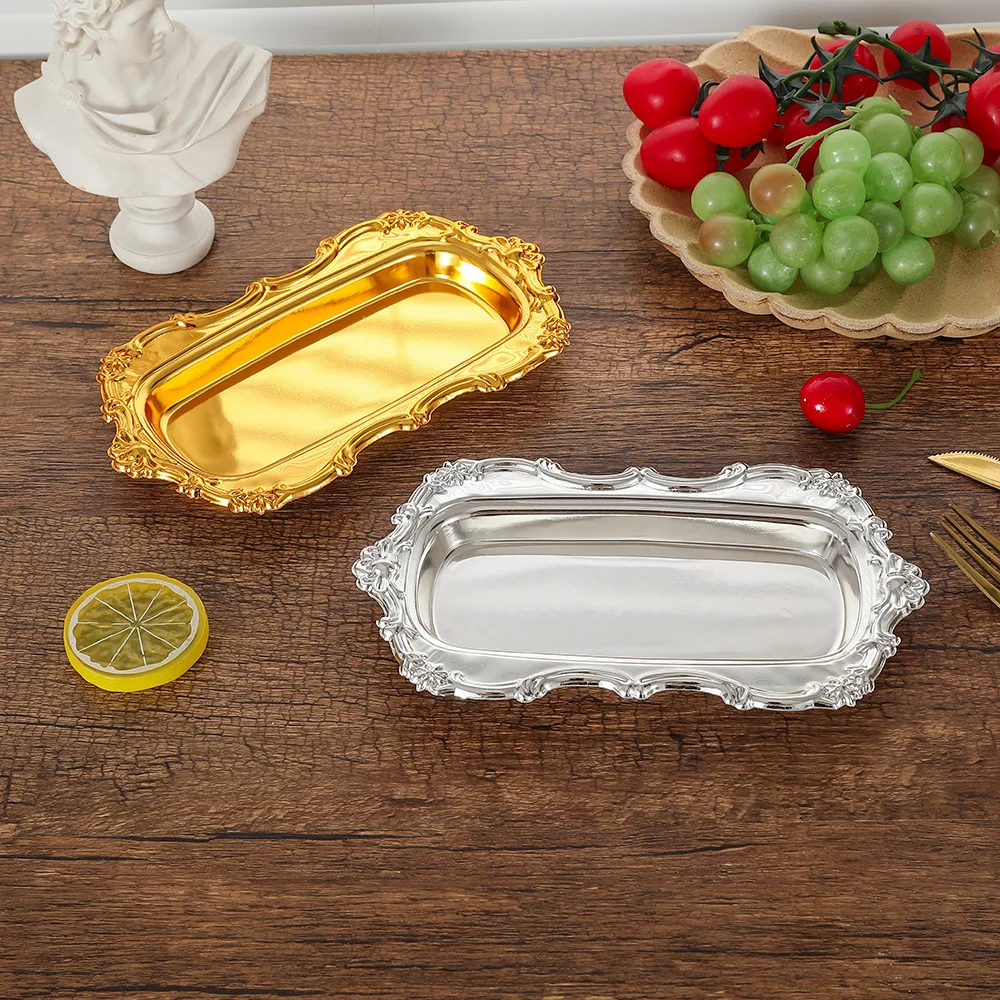 Retro European gold metal plate souvenir, exquisite small plate, jewelry tray, photo props, dessert plate