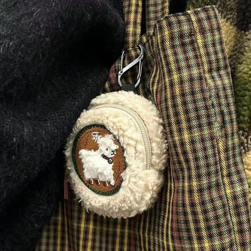 

Little Lamb Earphone Storage Bag Creative Three-dimensional Lamb Mini Earphone Storage Bag