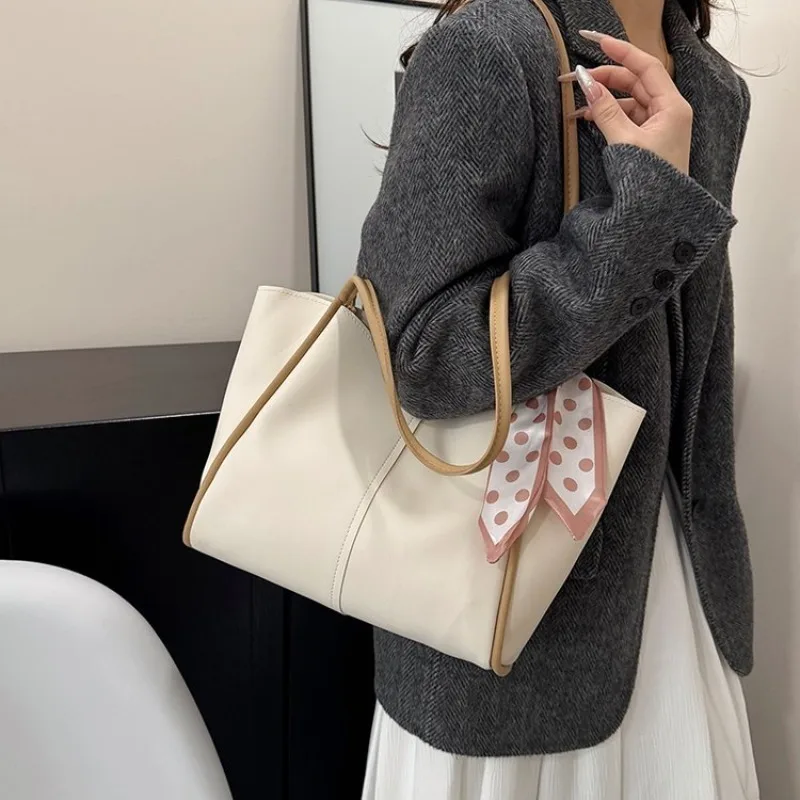 CEEKAY Damen-Tragetasche, cremeweiß, weiches PU-Leder, große Schulterhandtasche mit Schal-Detail und Beutel-Set, für den täglichen Pendelverkehr, lässig – Detail 30