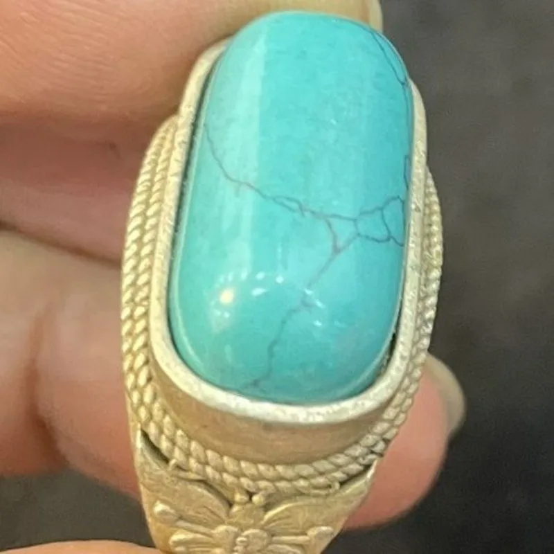 Vintage Collectible Inlaid Turquoise Ring, Exquisite Handcrafted Antique Retro Finger Jewelry Ornament