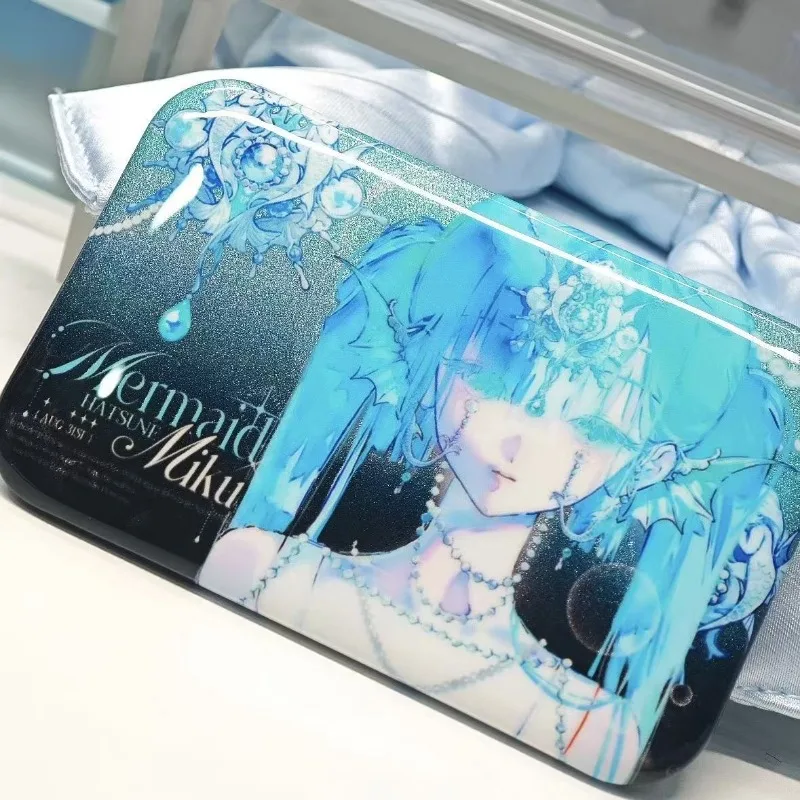 broche-retangular-de-lata-com-glitter-hatsune-miku-para-homens-e-mulheres-padrao-lagrimas-de-sereia-broche-vocaloid-pingente-para-bolsa-presente-para-amigos-brinquedo