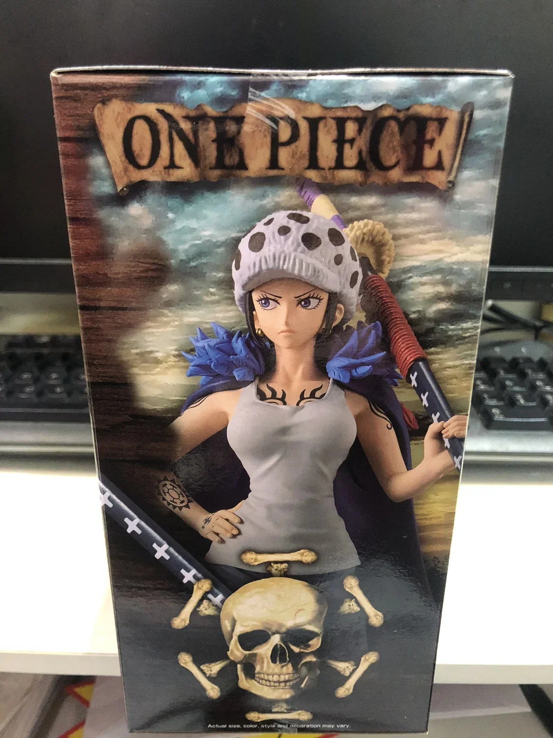 Bandai-BANPRESTO ONE PIECE Anime Figure Model Toys for Boys, Coleção Action Figures, Versão Original Feminina, Trafalgar. Lol, em estoque