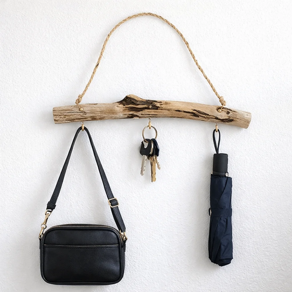 Wooden Material Wall Mounted Hook Branch Design Wall-Mounted Driftwood Hook Length 40cm Multiple Hooks Decorative Rack