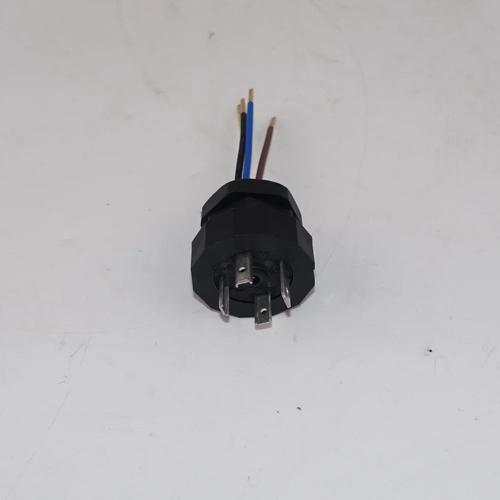 

Kromschroder VAS1 Plug 2 Pole + PE W. Socket VA1-3 /B Connecting Junction Terminal Box