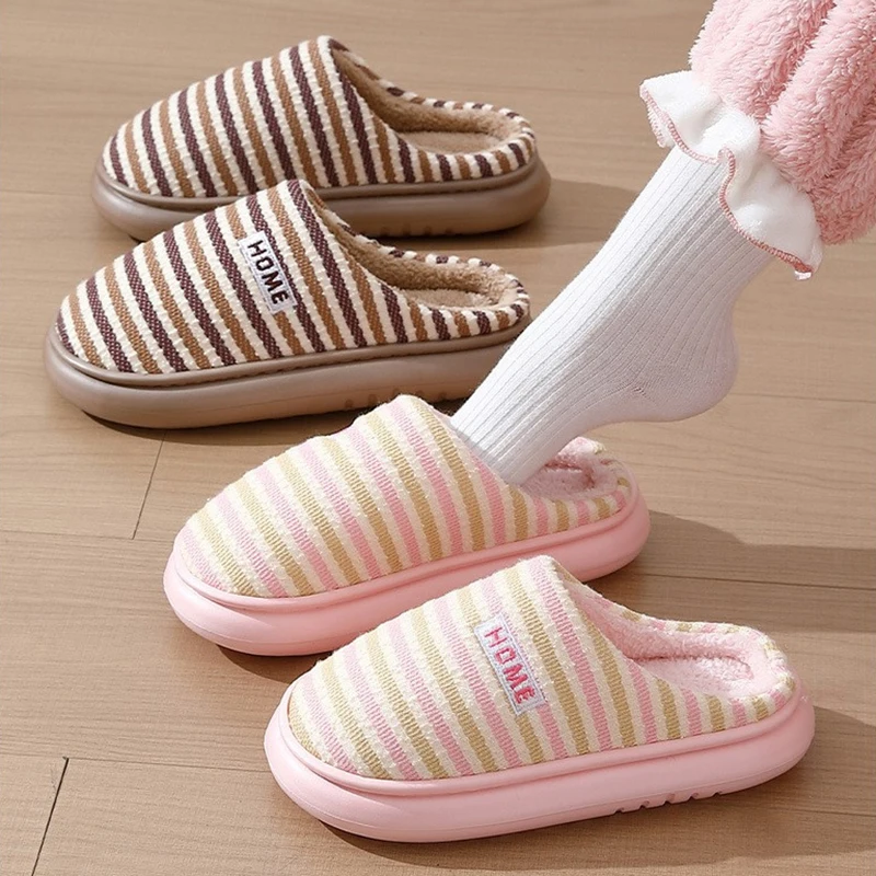 

Women House Warm Plush Slippers Soft Thick Sole Winter Slippers Men Furry Shoes Couples Indoor Bedroom Non-Slip Fluffy Slides
