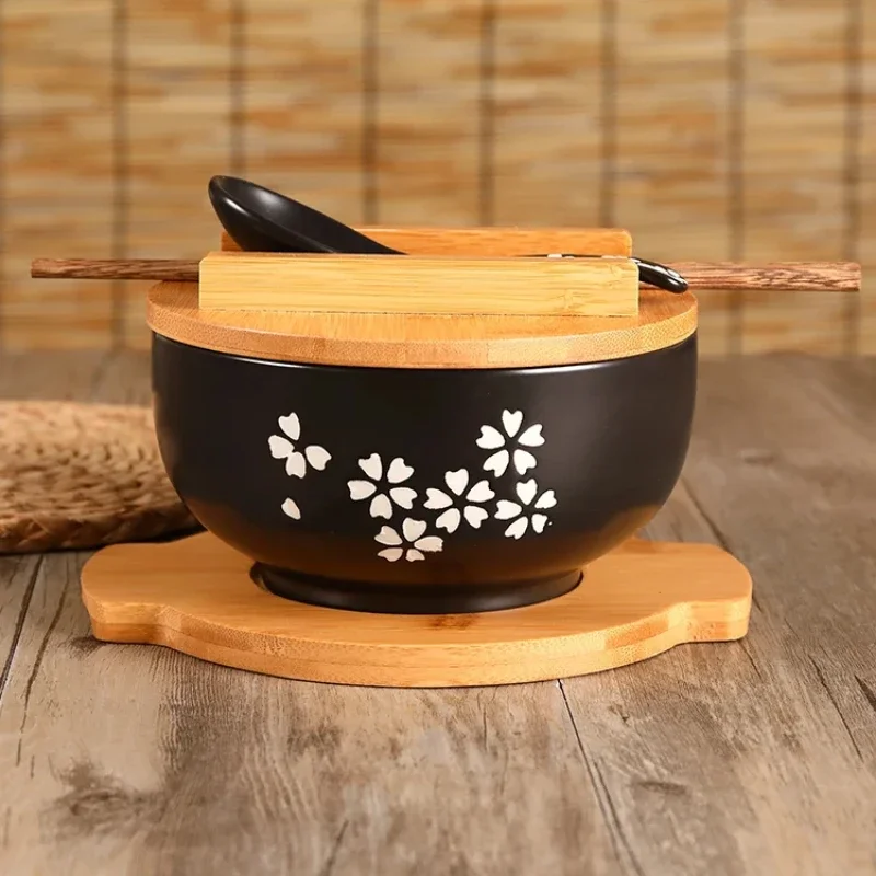 

Japanese Style Rice Noodle Bowl with Lid Ceramic Salad and Soup Bowl Kitchen Tableware Set with Spoon and Chopsticks