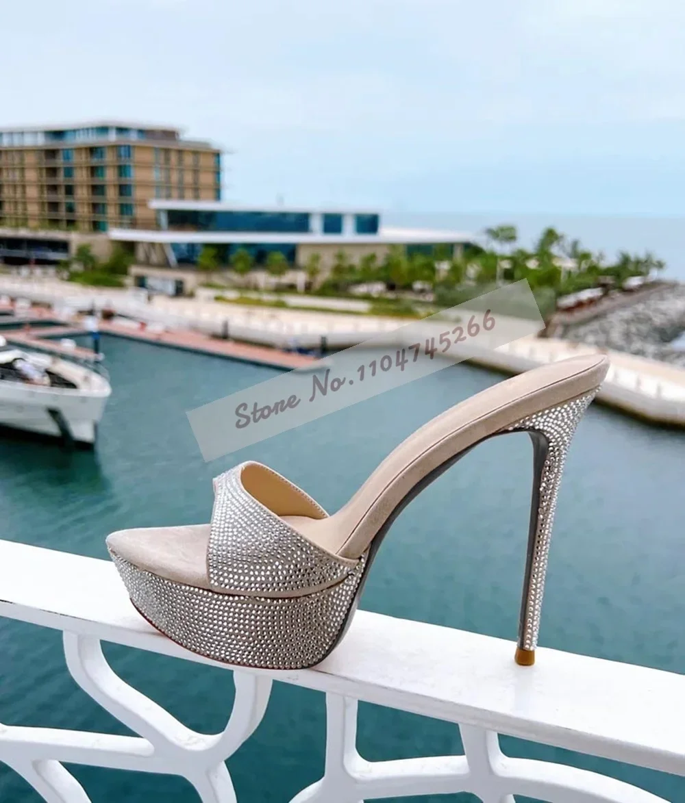 الوردي الأزرق بنج بلينغ كريستال عالية الكعب البغال منصة أشار تو حجر الراين النعال الحديثة الانزلاق على الصنادل بريق