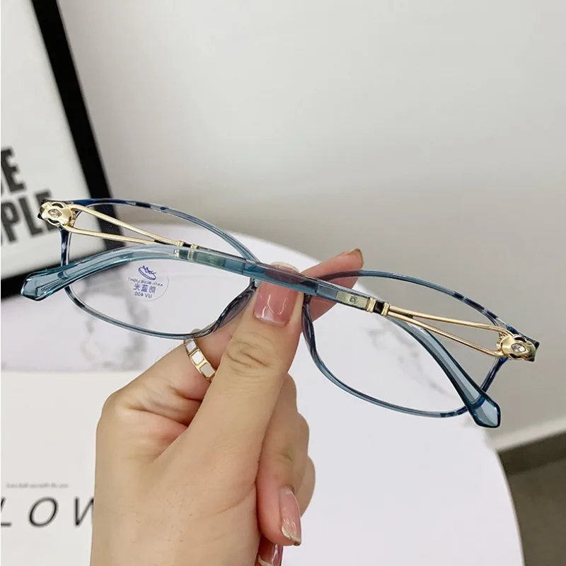 Lesebrille für Frauen, abgestufte +1,0 ~ + 4,0 TR, Anti-Strahlung, Anti-Blau, Presbyopie-Lesebrille – Detail 4