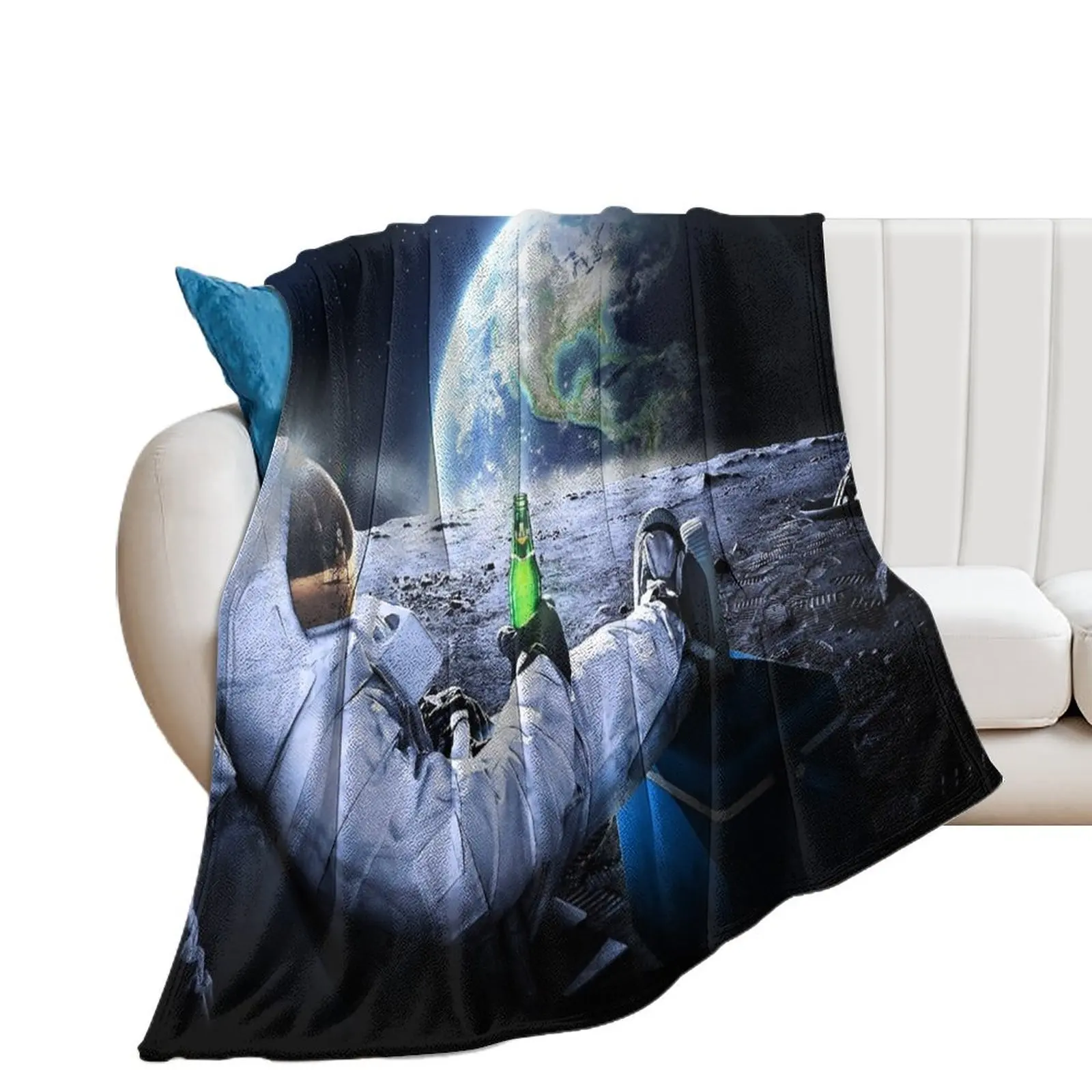 

Astronaut on the Moon with beer  HQ-quality, BESTSELLER Throw Blanket Picnic warm for winter Comforter heavy to sleep Blankets