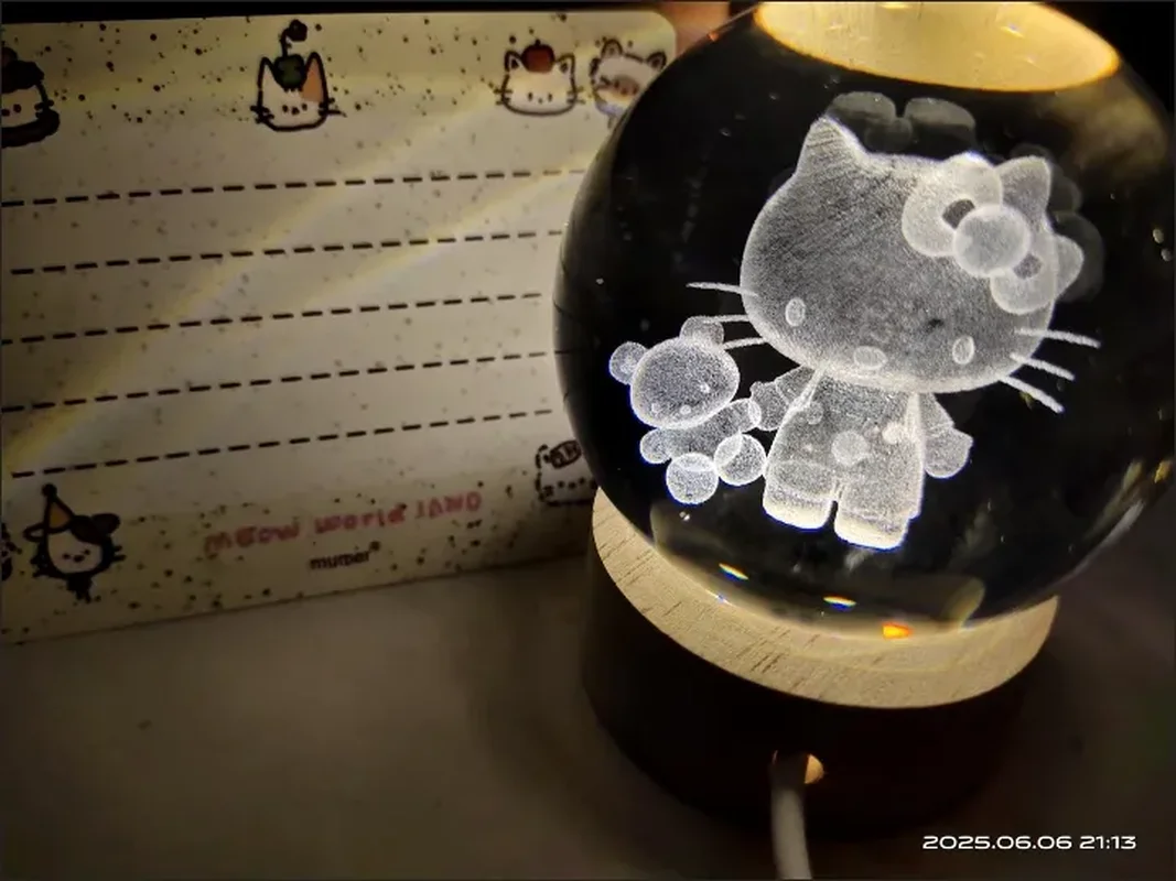 Night Light Shining Crystal Ball การ์ตูนสร้างสรรค์ Hello Kitty Cat Crystal Ball สําหรับหญิงเพื่อนที่ดีที่สุดการสําเร็จการศึกษาของขวัญวันเกิด