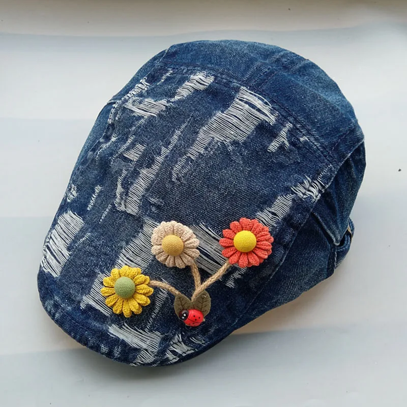 

2023 Summer New Cowboy Front Hat Women's Spring and Autumn Simple Fashion Vintage Broken Flowers British Face Small Cap