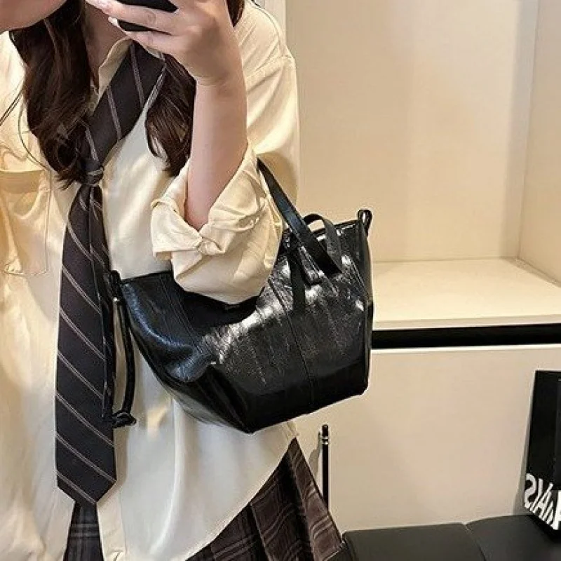 

Известный дизайнер Элегантная кожаная женская сумка через плечо Элитный бренд Модная классическая минималистичная повседневная винтажная пригородная сумка ​