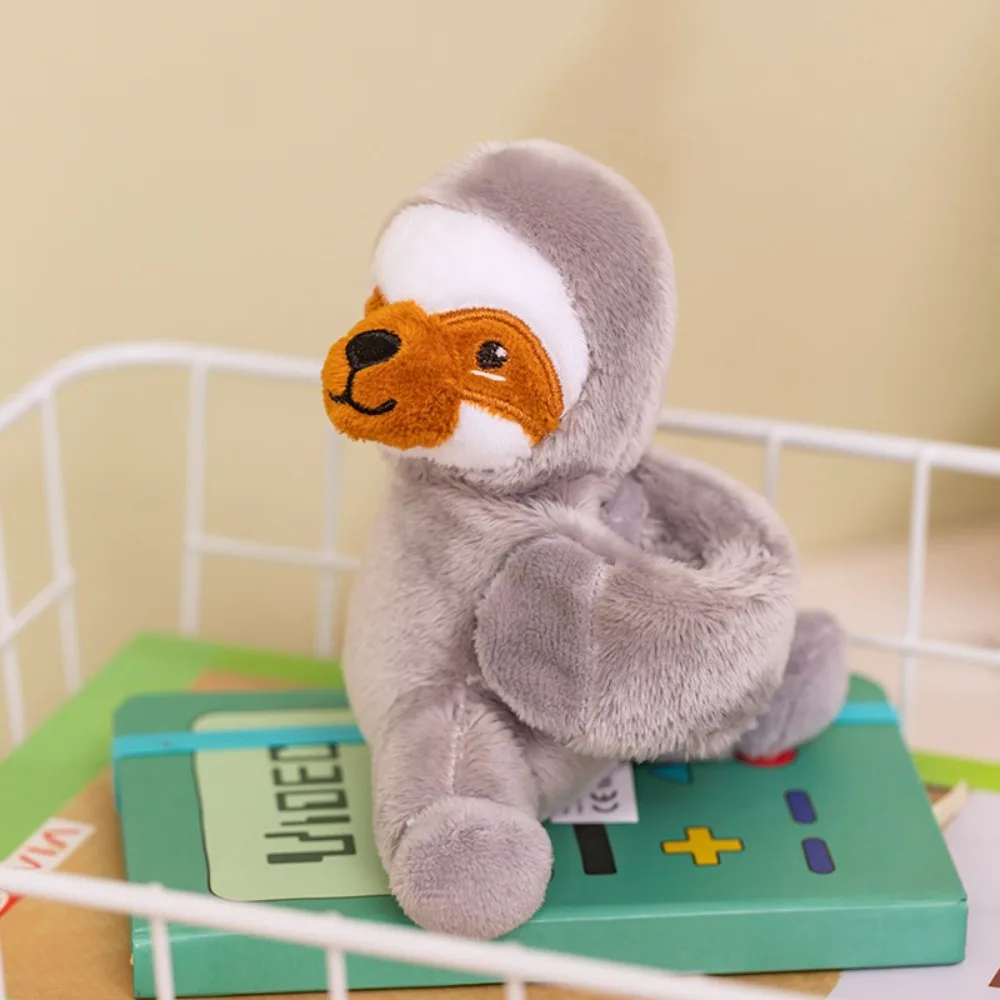 

Zoo Series Giraffe Slap Bracelet Wrist Style Sloth Plush Doll Slap Bracelet Simulation Cute Elephant Plush Wrist Band Kids
