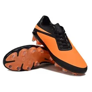 

2025 New Fashionable Comfortable Wear-Resistant Men's Soccer Shoes Multiple Color Options Available for Sports And Fitness