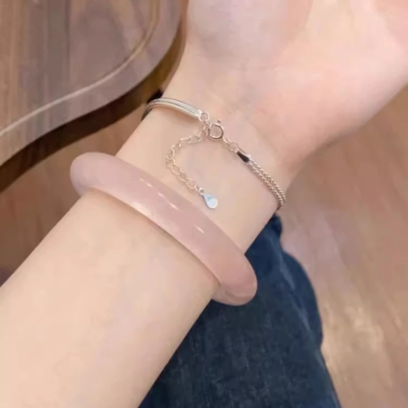 

UMQ Natural Ice Powder Crystal Bracelet Beautiful Girl Jade Bracelet Gift for Girlfriends Hibiscus Stone Jade Bracelet