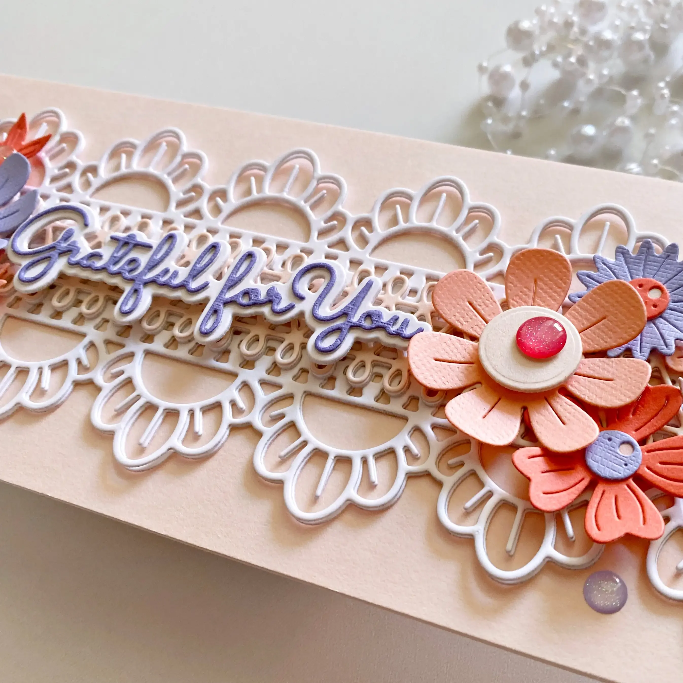 Cutting Dies Scrapbook Diary Decoration Stencil Embossing Template DIY Greeting Card Handmade Swirl Background