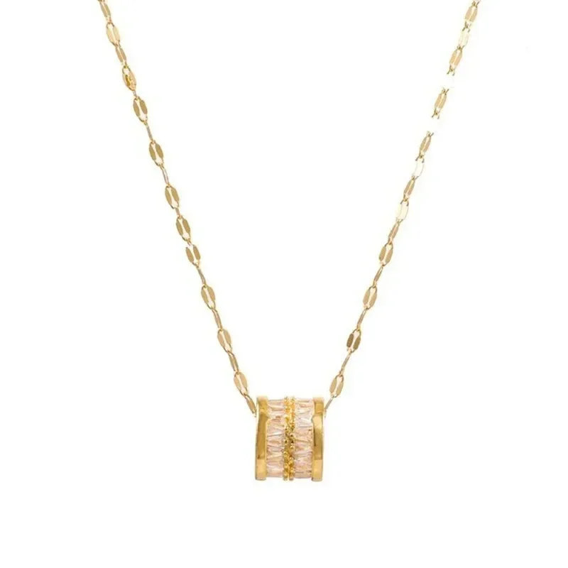 Accesorio de cadena de clavícula con incrustaciones de diamantes, collar de acero de titanio con cintura grande dorada