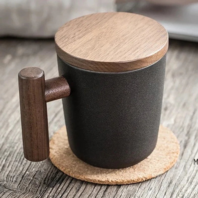 

Japanese-style Vintage Ceramic Coffee Mug Tumbler Rust Glaze Tea Mugs with Wooden Handle and Lid Water Cup Home Office Drinkware