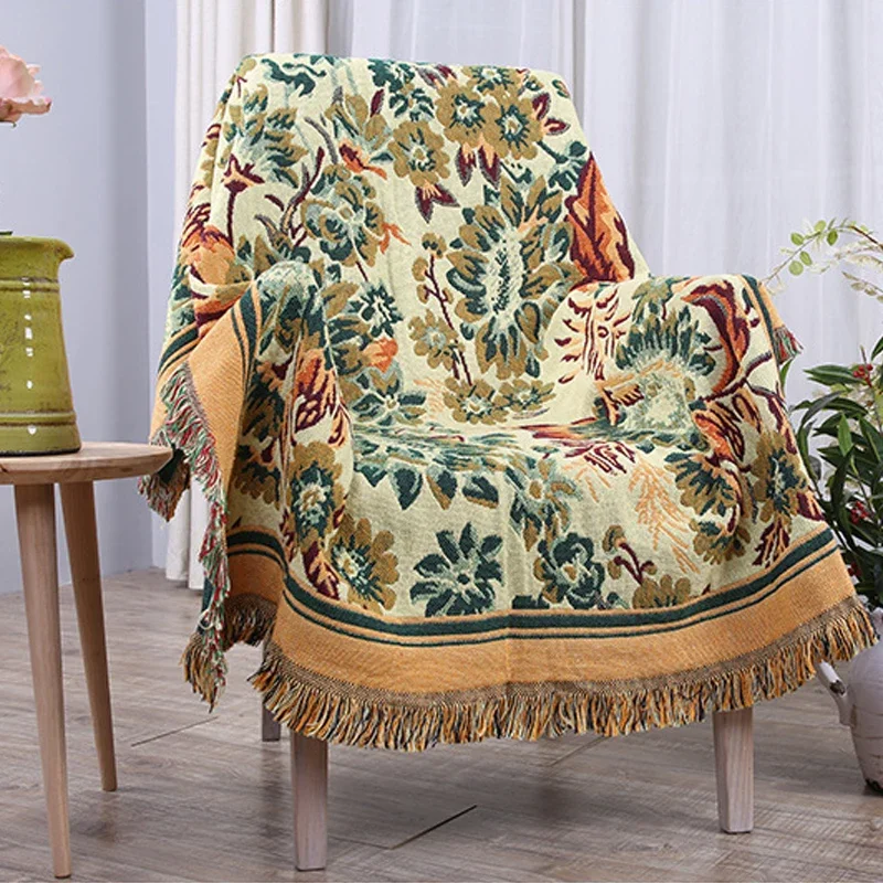 Pure cotton Retro nostalgia carpet thin blanket Tibet Ethnic Art blanket bed cover living room bedroom Tablecloth Felts tapestry