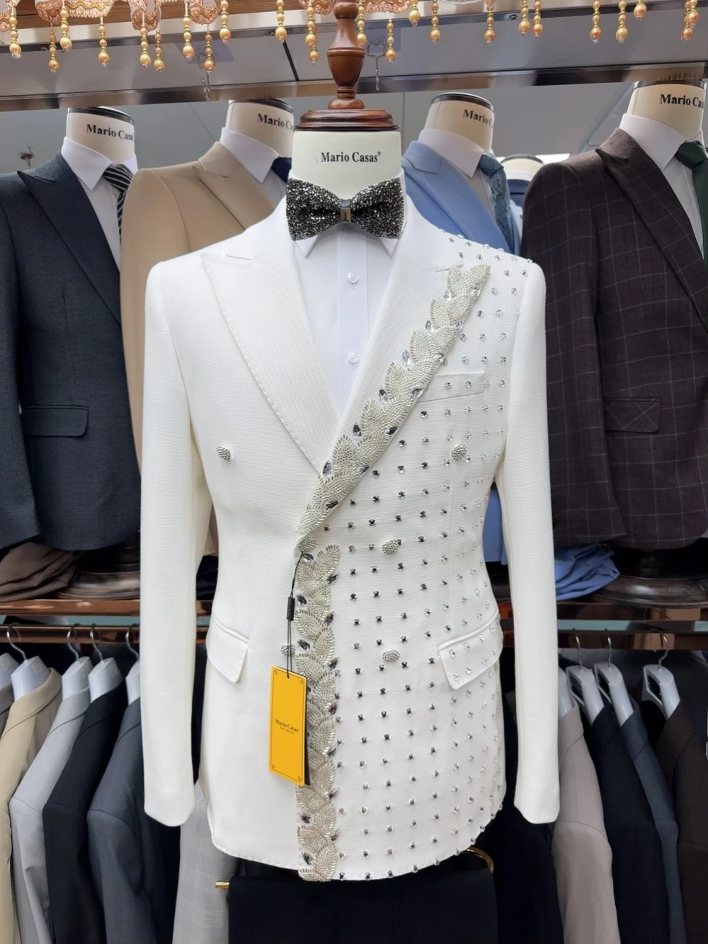 Trajes de hombre de doble botonadura con cuentas blancas brillantes, 2 piezas, novio de boda, esmoquin para padrino, conjunto de traje de lujo personalizado para hombre 2025