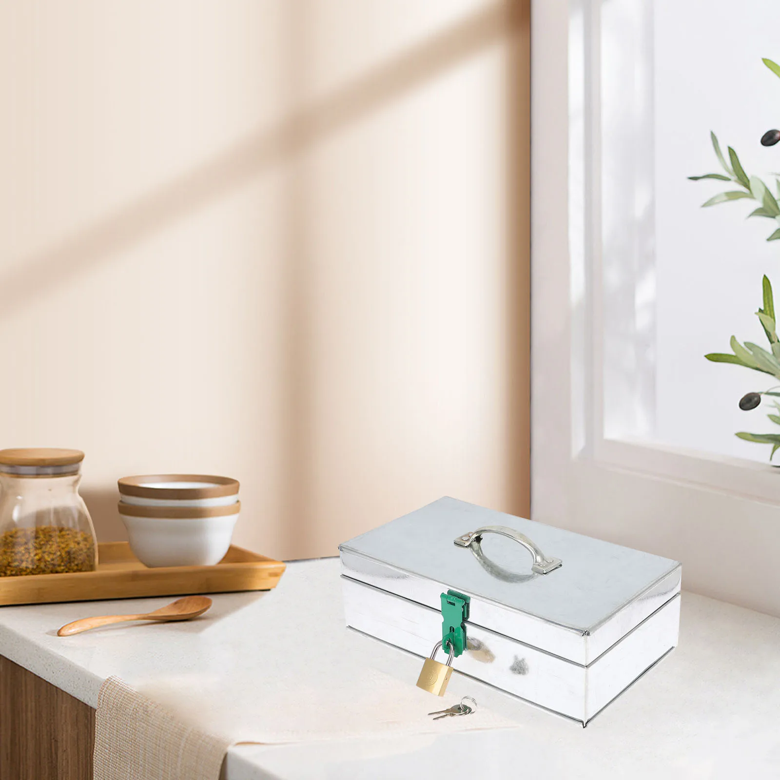 

Iron Garden Tool Storage Box Heavy Duty Portable Organizer Case for Yard Tools Sundries Home Organization Holding Container