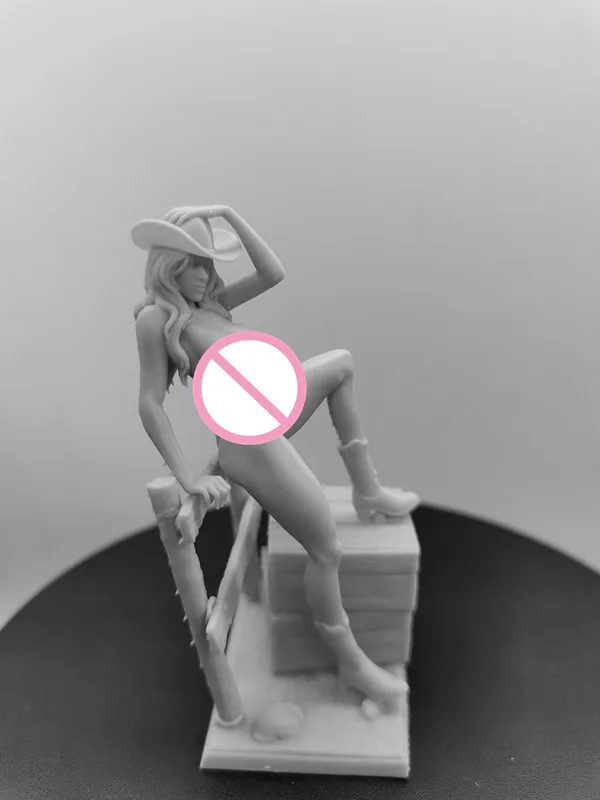 Figurka Minis zabawki chłopięce odlewanie ciśnieniowe 1/24 skala West Cowgirl Model z żywicy zestawy do budowania niezmontowane i niepomalowane Hobby Diorama