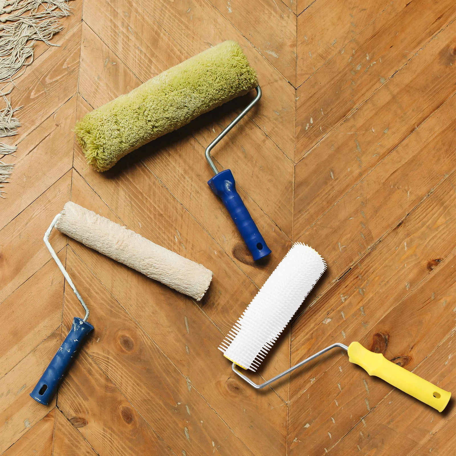 

9 Inch Defoaming Roller Brush Plastic Spike for Epoxy Floor Paint Self Leveling Tools Bubble Remove Device Cement Roller Hand