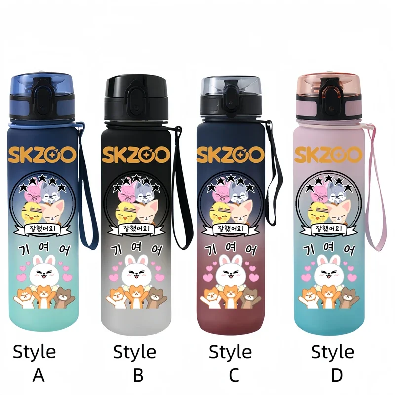 Skzoo 650ml Anime Characters Portable Water Cup Large Capacity Outdoor Sports Plastic Leak-proof Water Bottle Children\'s Gift