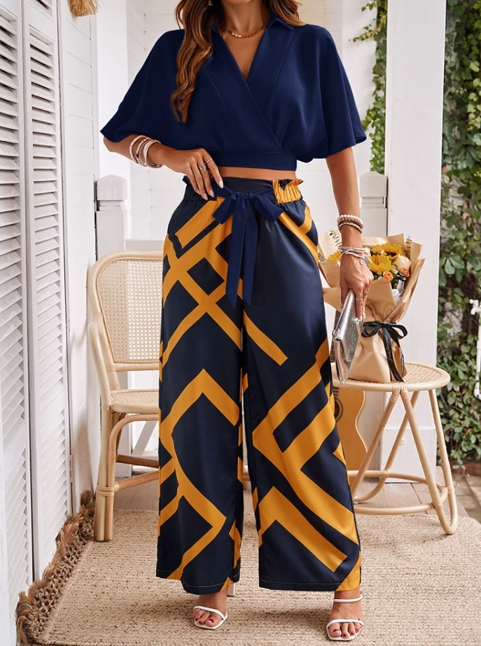 

Two Piece Set Women Outfit 2024 Summer V-Neck Short Sleeved Crop Top & Contrasting Print Casual High Waist Wide Leg Pants Set