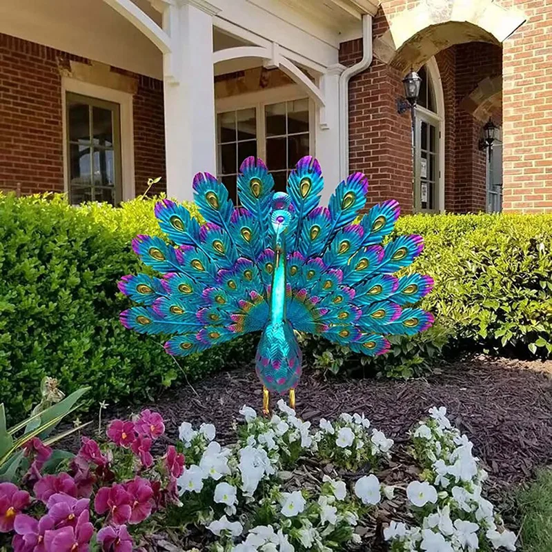 

Metal Statue Realistic Metal Peacock Lawn Decoration Outdoor Sculpture Easy DIY Assembly