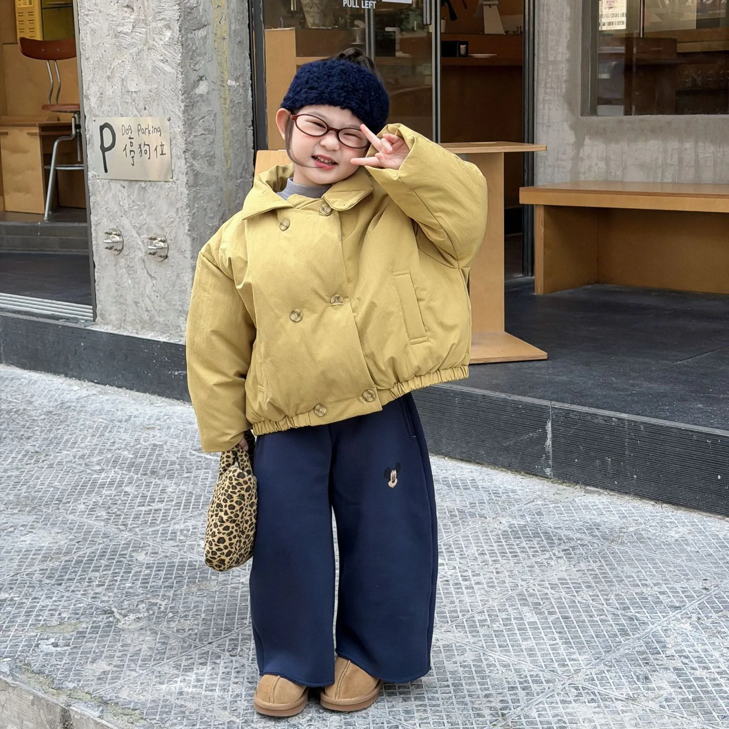 

Girls Outerwear 2025 Winter New Korean Version Simple Solid Color Bread Jacket Casual Warm Daily Sweet and Cute