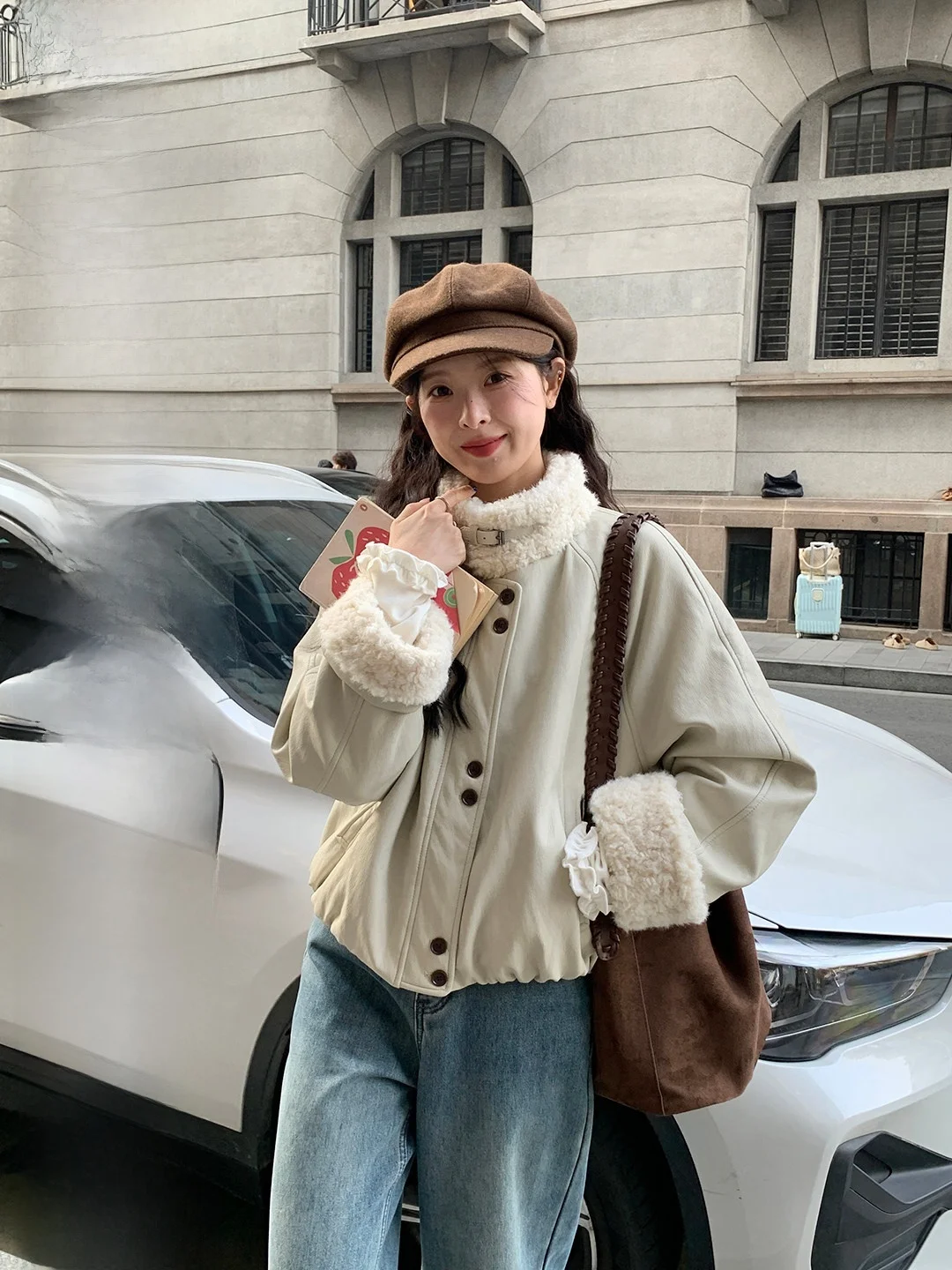 

Теплый кожаный воротник из искусственного меха, повседневный свободный дизайн, женский топ, зимний новый корейский Sle, длинные манжеты на пуговицах