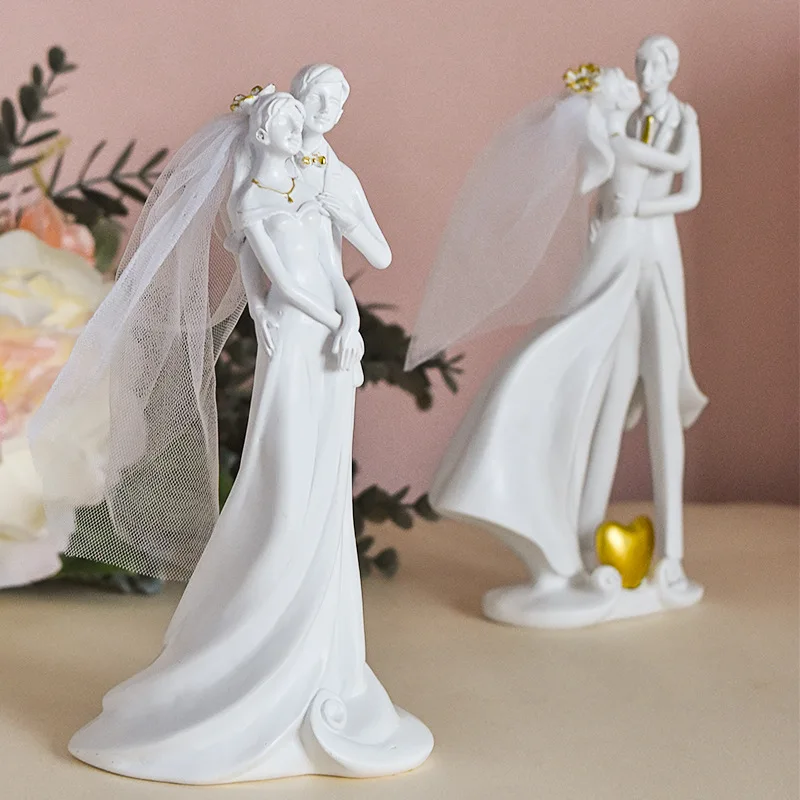 Nordic European Wedding Groom Bride Figurines White Valentine's Day Ornament Decorative Couple Lover Statue Home Bedroom Desktop