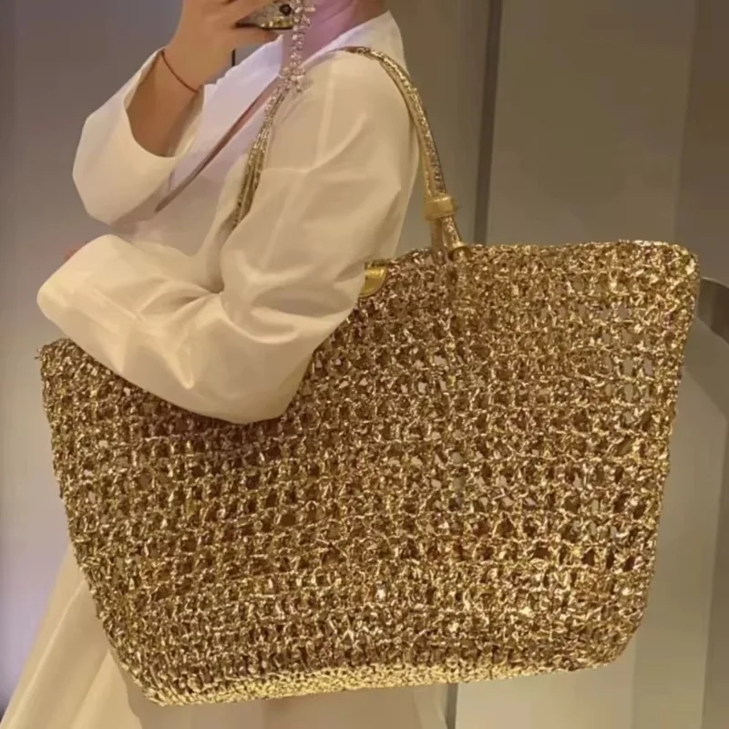 2026 new gold hollow woven tote bag for women, large capacity grass woven shoulder bag, fashionable and versatile commuting bag image 5