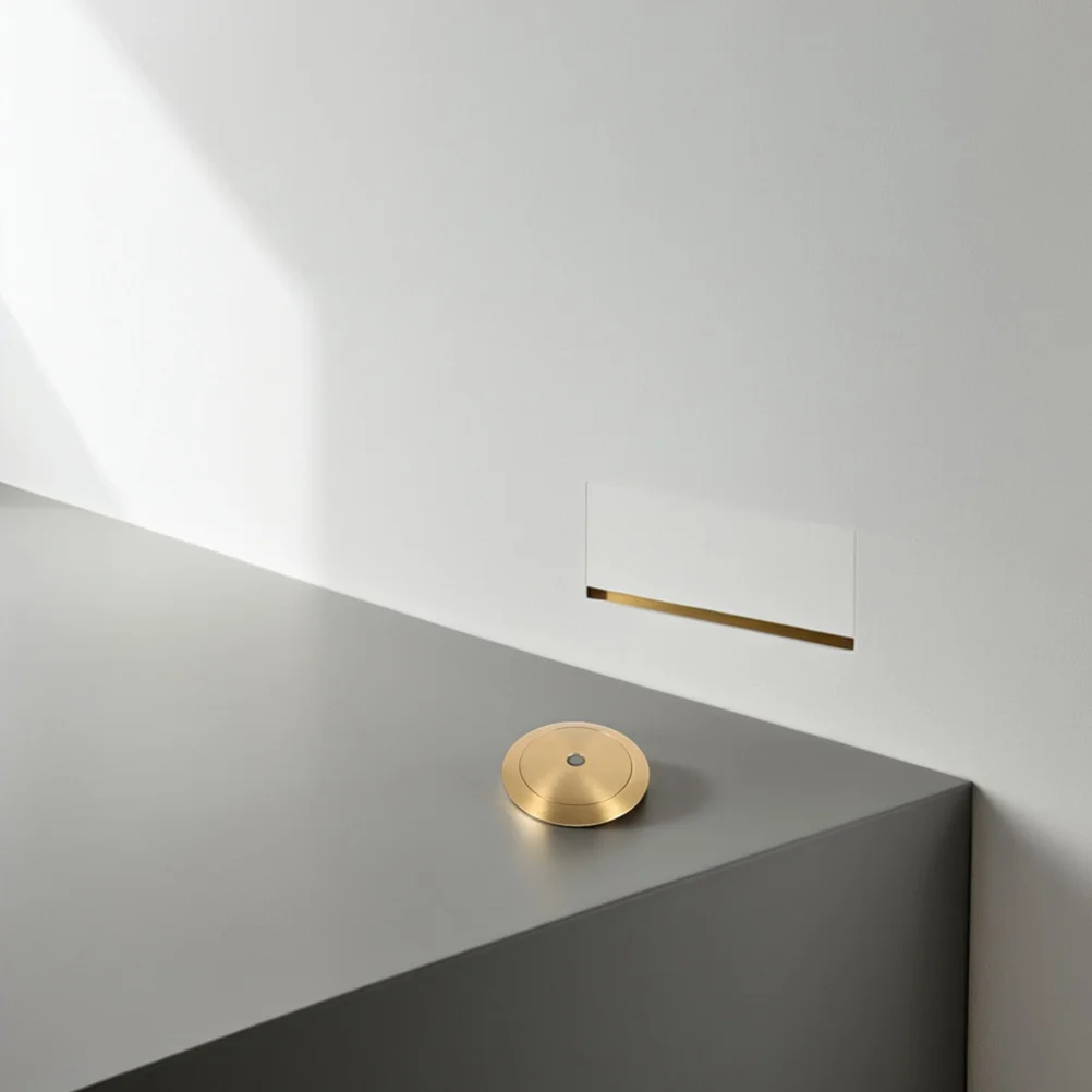 

2Pcs Lamp Shade Fittings Lighting Accessories Brass Retaining Rings for Light Fixture Secure Fit Easy Installation for Home