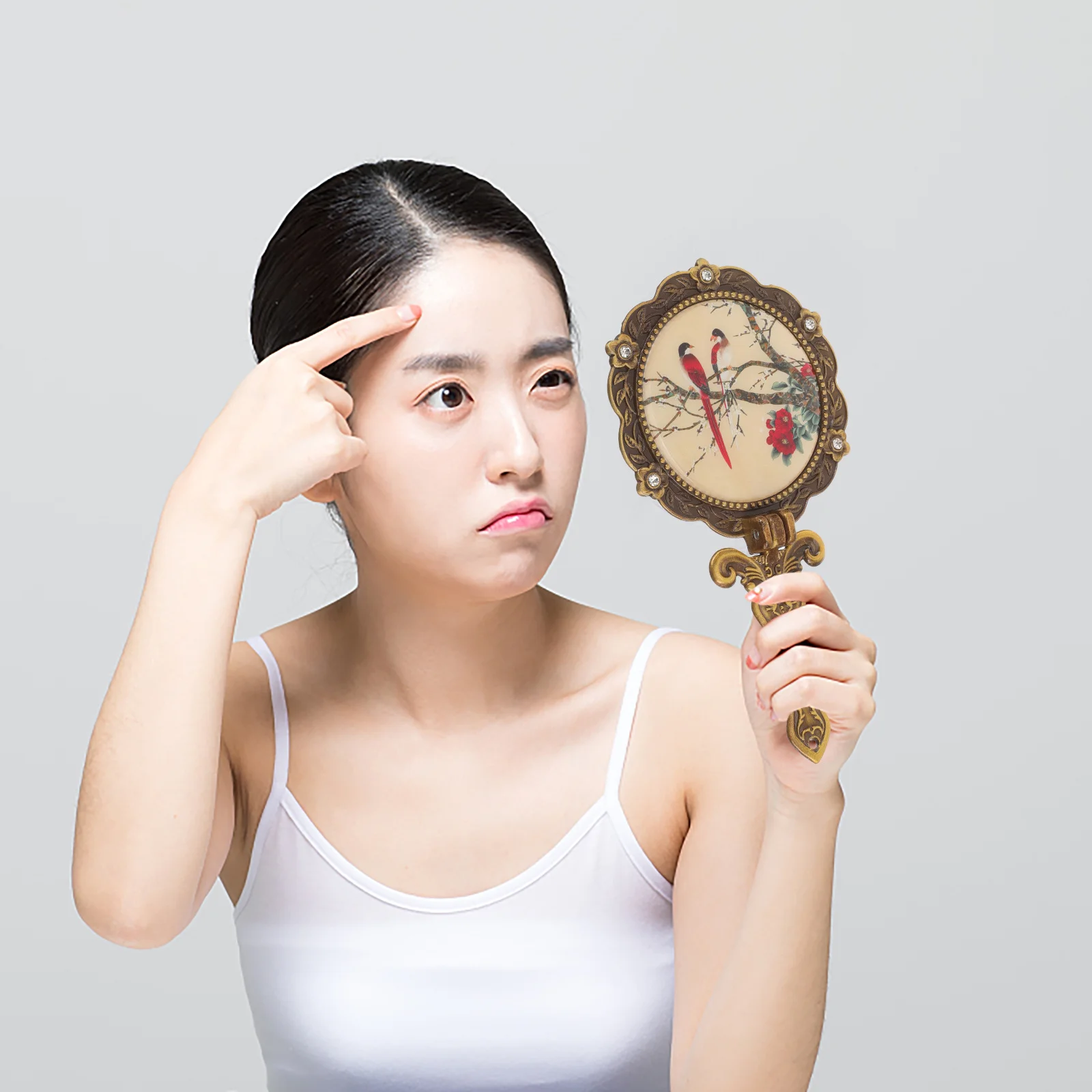 

Vintage Handheld Makeup Mirror Portable with Handle Lightweight Decorative Mirror for Women Decorative Mirrors