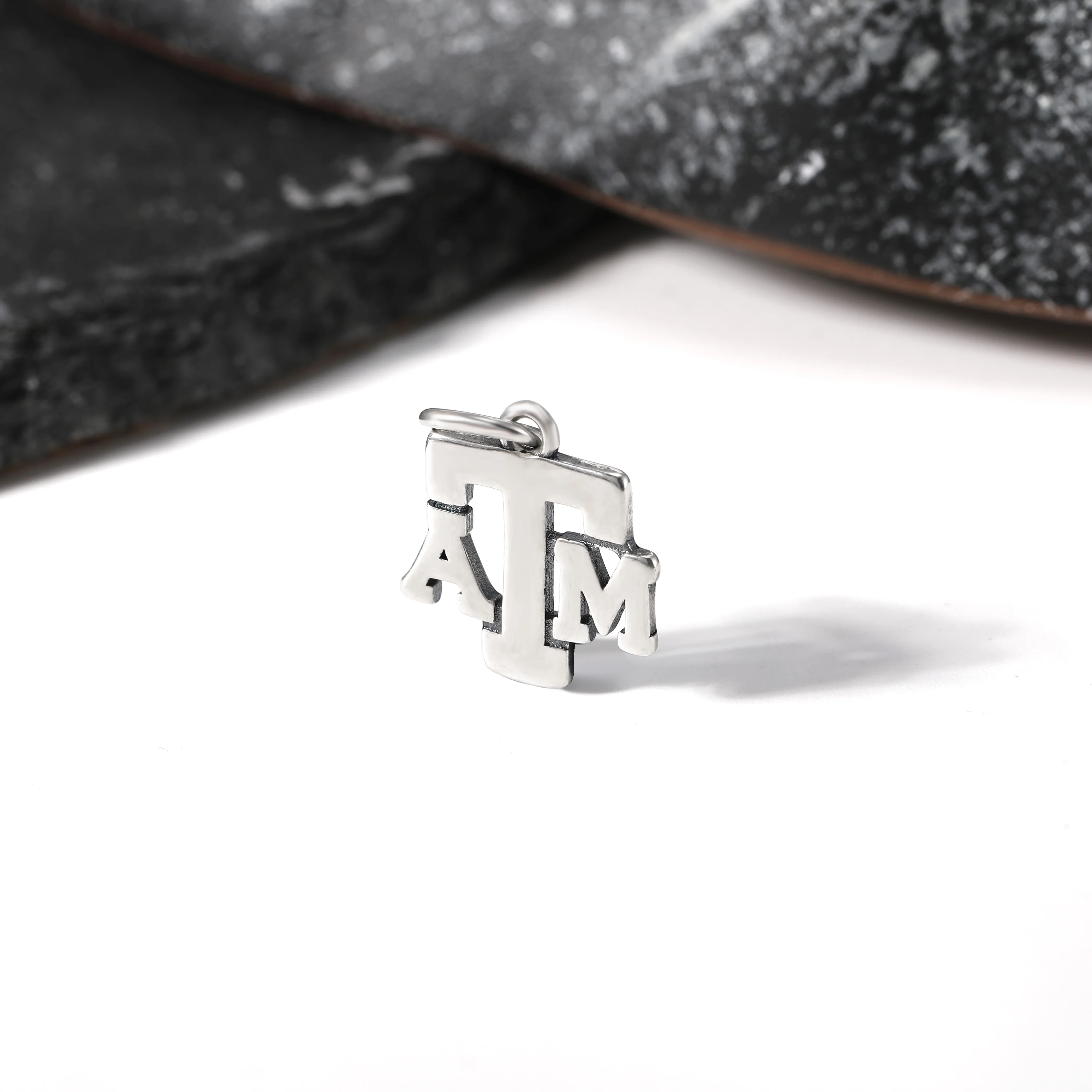 

DJ103 genuine 925 sterling silver classic letter keychain accessories Texas A&M Charm pendant silver jewelry