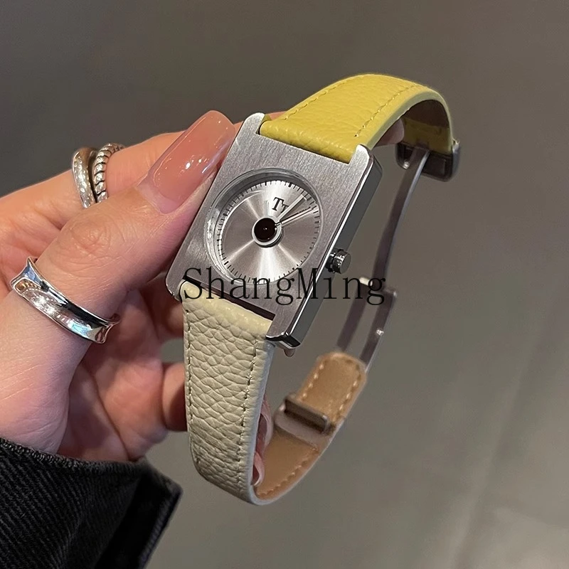 

HJ watch women's light luxury niche new design sense contrasting color magnetic belt high sense women's watch