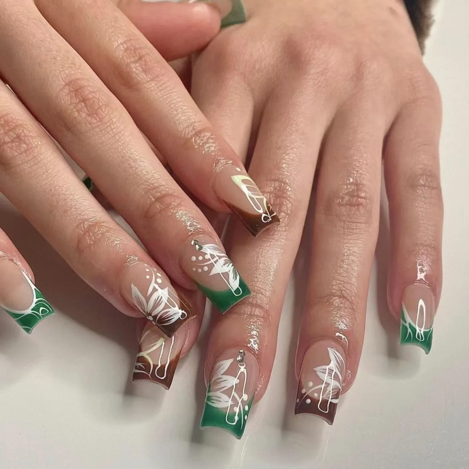 Variant: PDJ2928-Fake nails