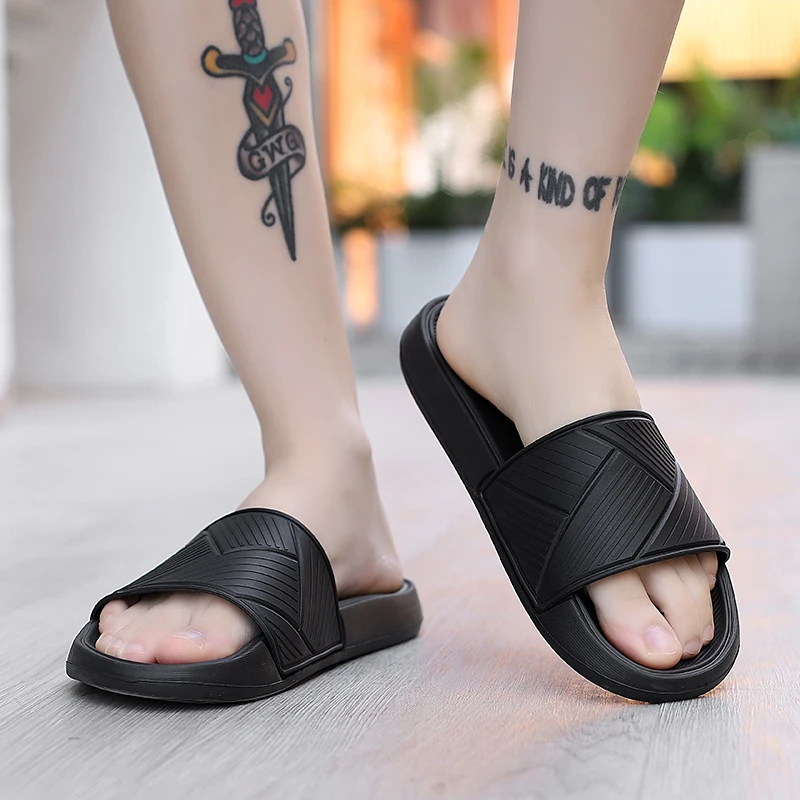 Original Summer New Mens Slippers Anti-slip Shoes for Men Casual Slippers Men Flip-flop Sandals Men Black Sandals White Slippers