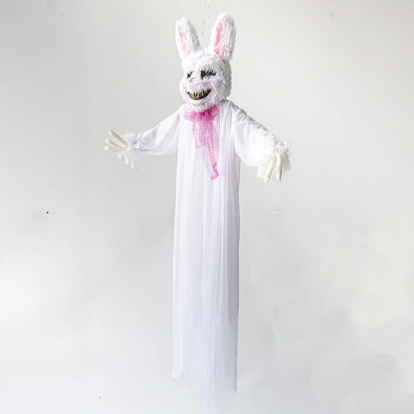 Bloody Rabbit Hanging Ghost Halloween Decoration Creative Ornament Haunted House Prop for Cemetery Porch Holiday Party Garden