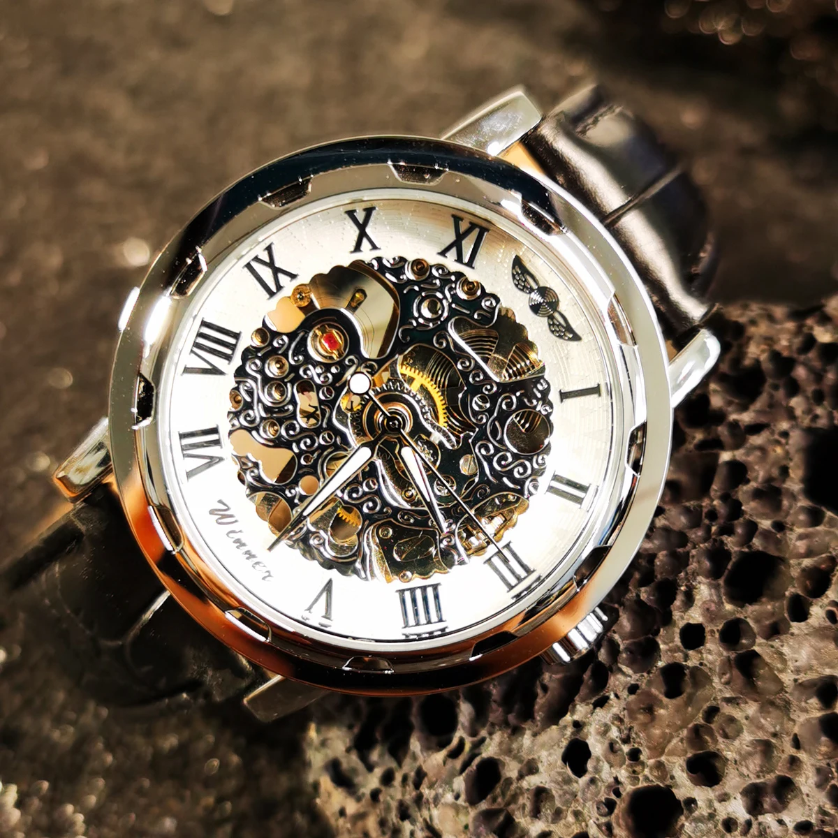 WINNER Business Mechanical Watch for Men Classic Transparent Skeleton Hand Winding Watches Leather Strap Retro Mens Wristwatches