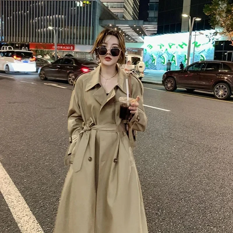 Trench lungo da donna Cappotti con bottoni con lacci Manica intera Colletto rovesciato Giacche con giunture Tasche solide Office Lady Streetwear