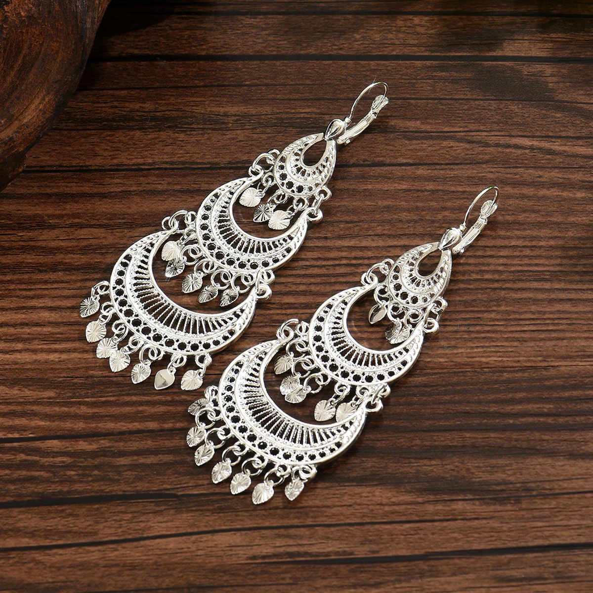 أقراط متدلية عرقية عتيقة أقراط شرابة حادة على شكل قلب باللون الذهبي أقراط عصرية للسيدات مجوهرات الشرق الأوسط لحفلات الزفاف