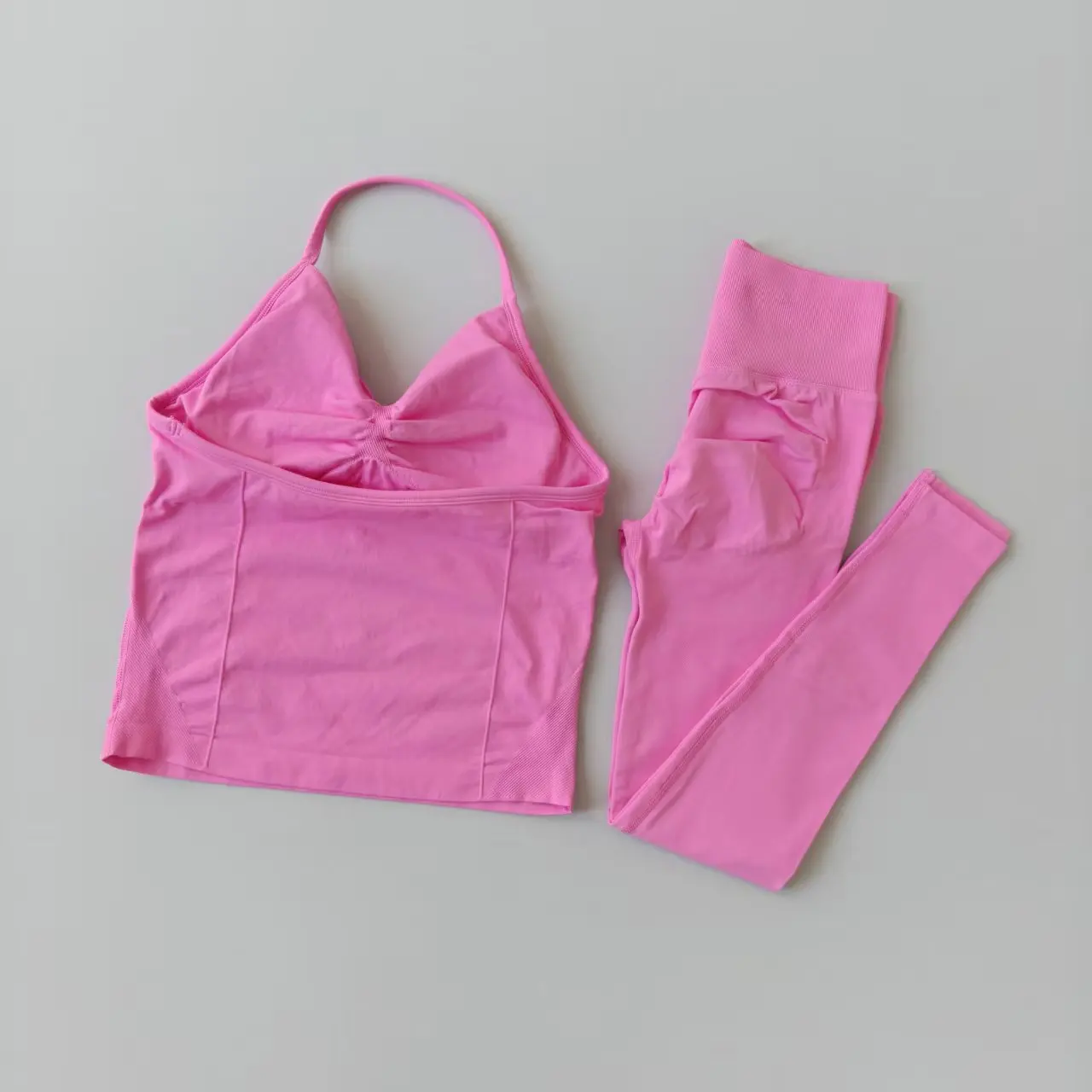 2-teiliges Sport-Set für Damen: Push-Up-Yogahose mit Rückenausschnitt, Fitness-BH, High-Waist-Leggings, nahtloses Set – Detail 7