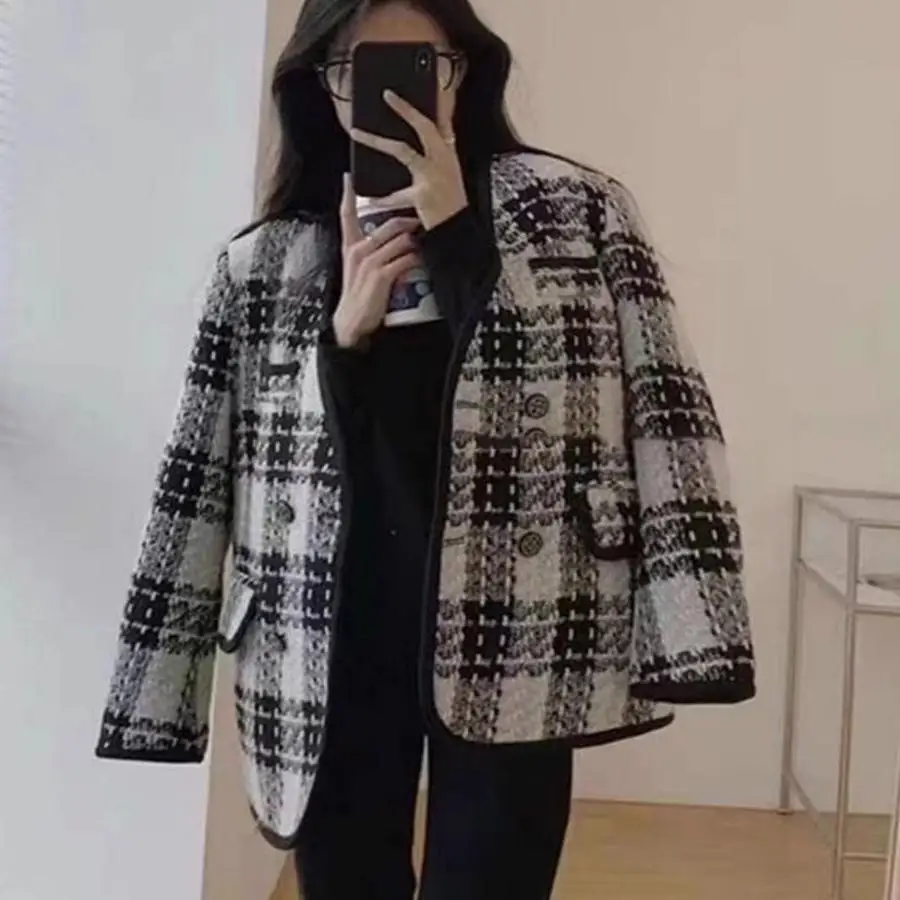 

plus Size 300 Pounds Korean Style Women's Outerwear Loose Plaid Shirt Autumn Winter Fashion Slimming Effectiveness