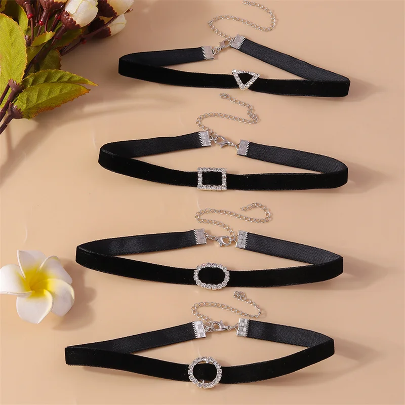 Collier Ras Du Cou Velours Pendentif Cercle – Style Traditionnel Oktoberfest – Femme Fille – Couleurs Classiques Fête Bière